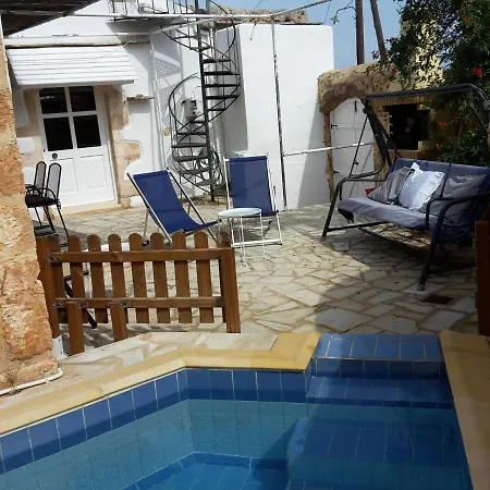 Arismari - Kokkino Chorio Holiday home *